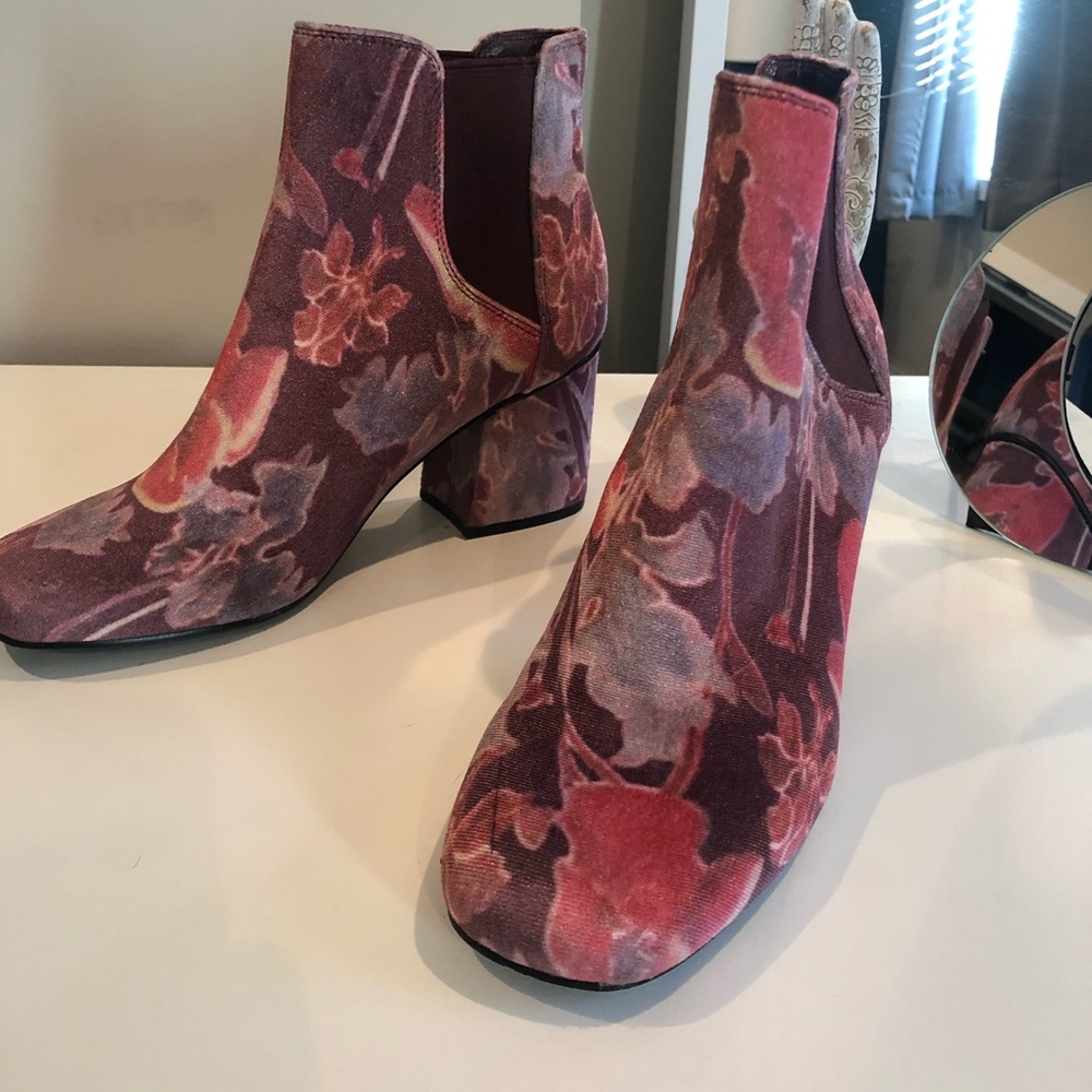Indigo Rd. Floral Velvet Booties